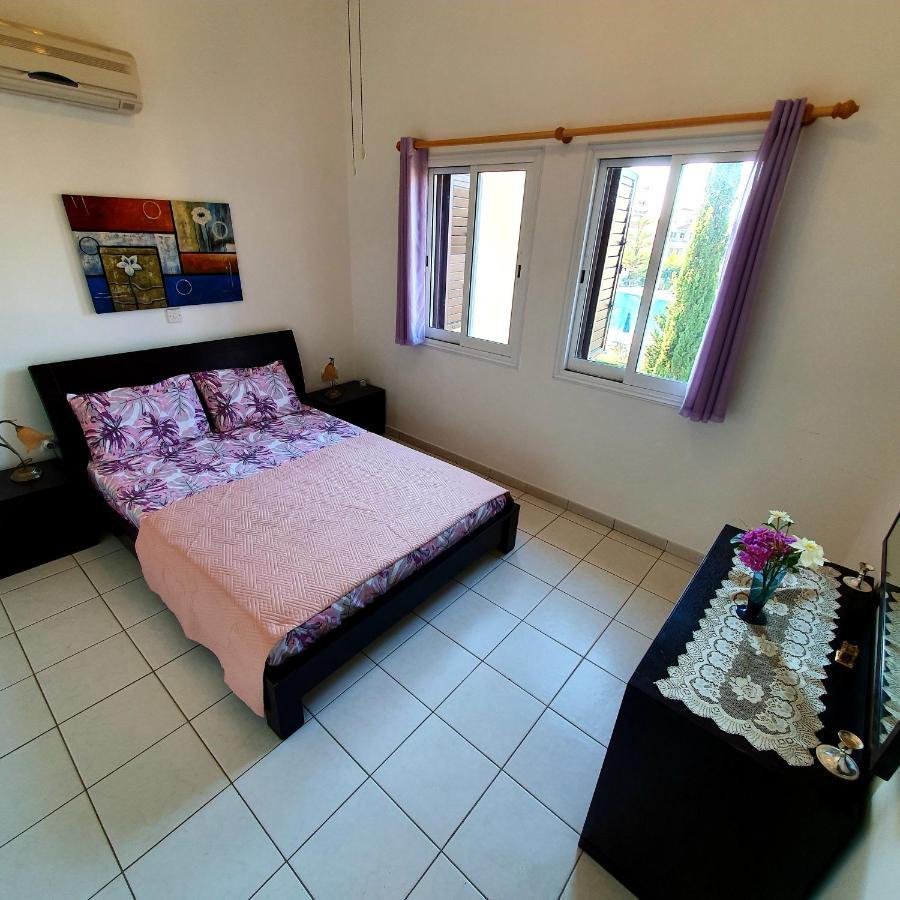 Owls Nest Townhouse Vila Pafos Exterior foto